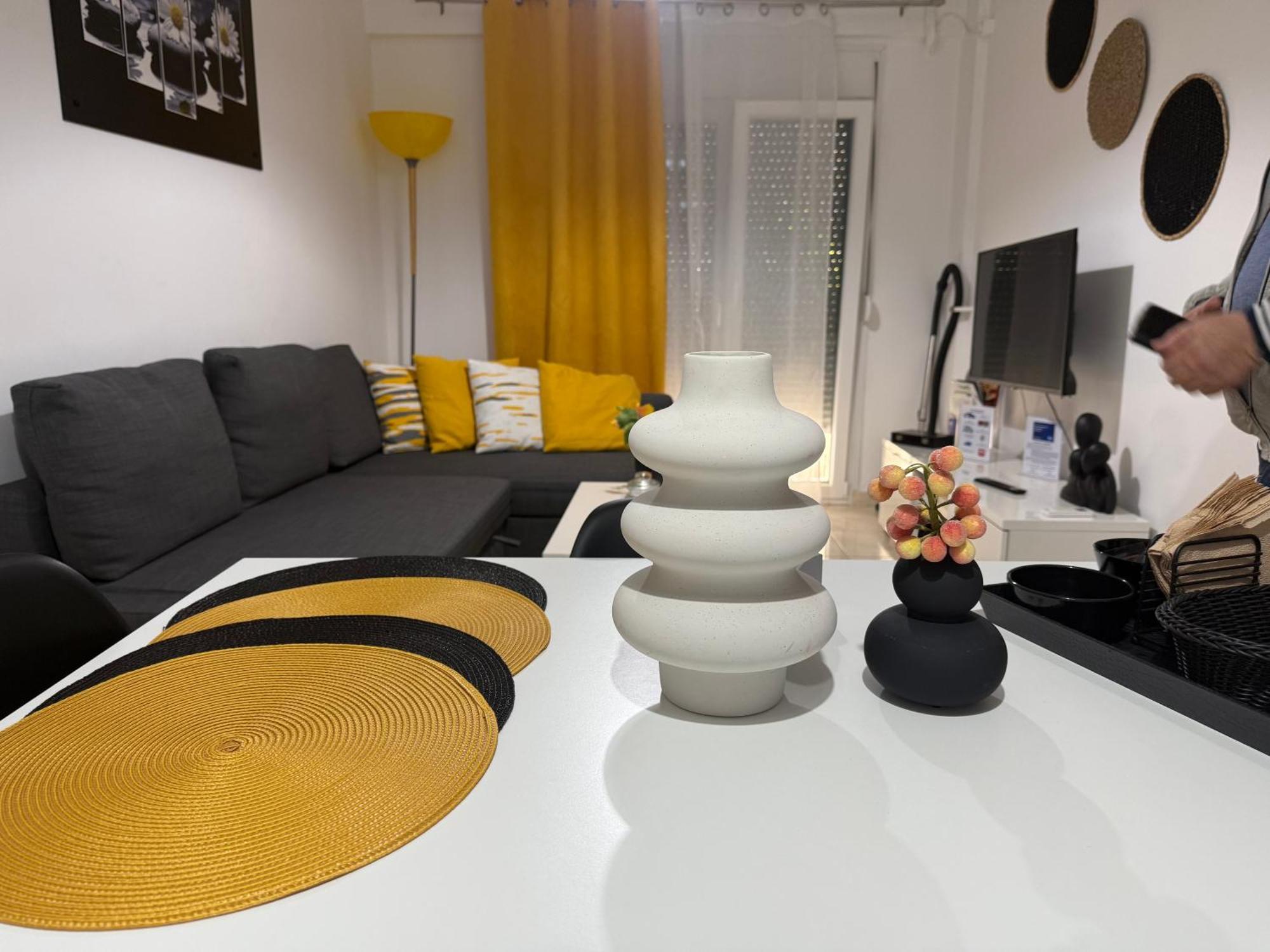 Pagrati Apartment Διαμέρισμα Παγκράτι 아테네 외부 사진